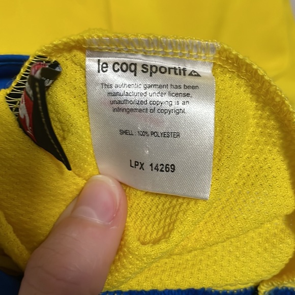 Stoke City Potters football jersey. Size: 8 - Picture 4 of 4